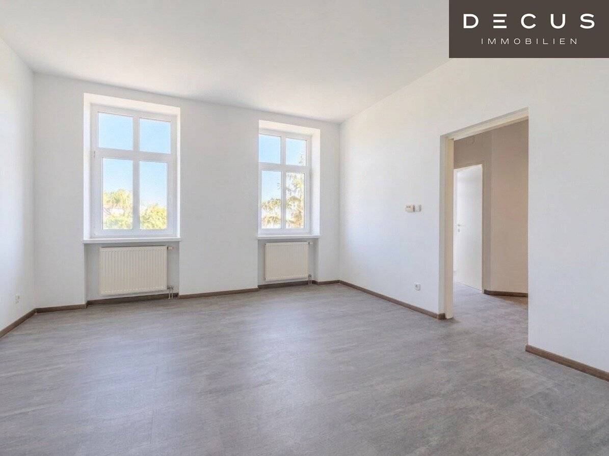 Spacious 3-room apartment | 75 m² living space | Prime location in Meidling | Subway nearby | Old building