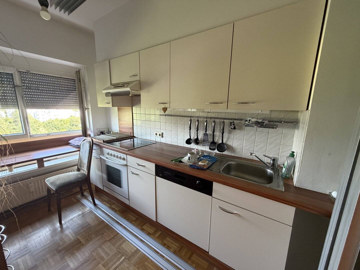 Moderne 1-Zimmer-Wohnung mit Tiefgaragenabstellplatz
