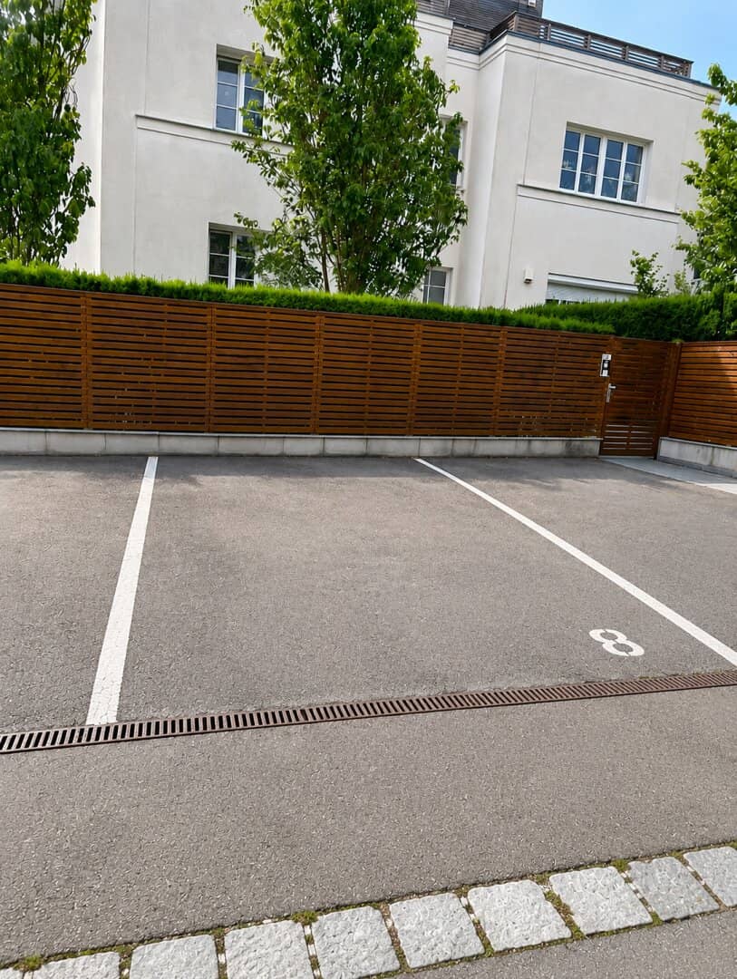 Top parking space in Perchtoldsdorf - central location at the market square