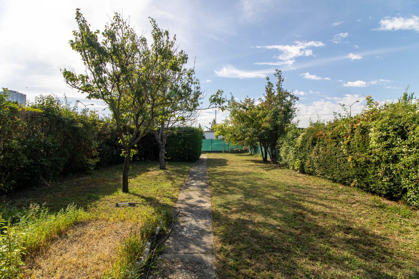 Spacious well maintained apartment with underfloor heating