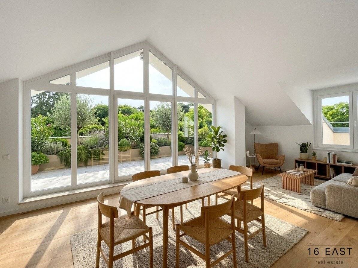 High-quality renovated 4-room attic apartment | South terrace | Air conditioning | Underground parking