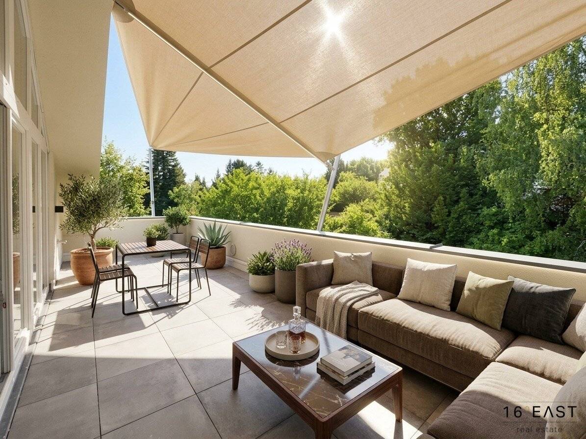 High-quality renovated 4-room attic apartment | South terrace | Air conditioning | Underground parking