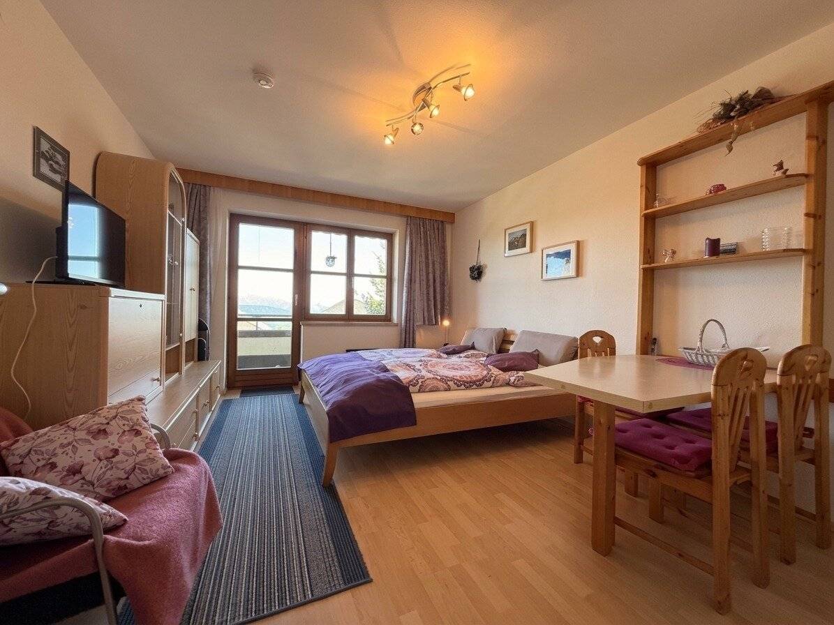 Ski-in/Ski-out at Nassfeld: Well-kept apartment with balcony