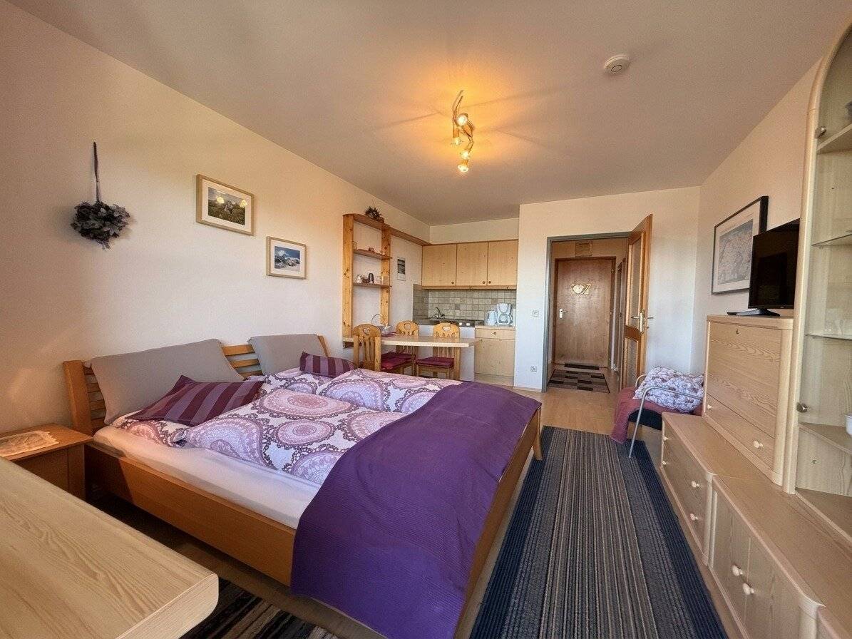 Ski-in/Ski-out at Nassfeld: Well-kept apartment with balcony