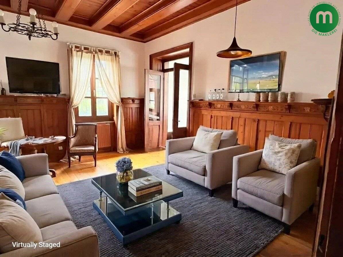 Renovated Salzkammergut Villa with a Share in Lakeside Land and Additional Outbuilding