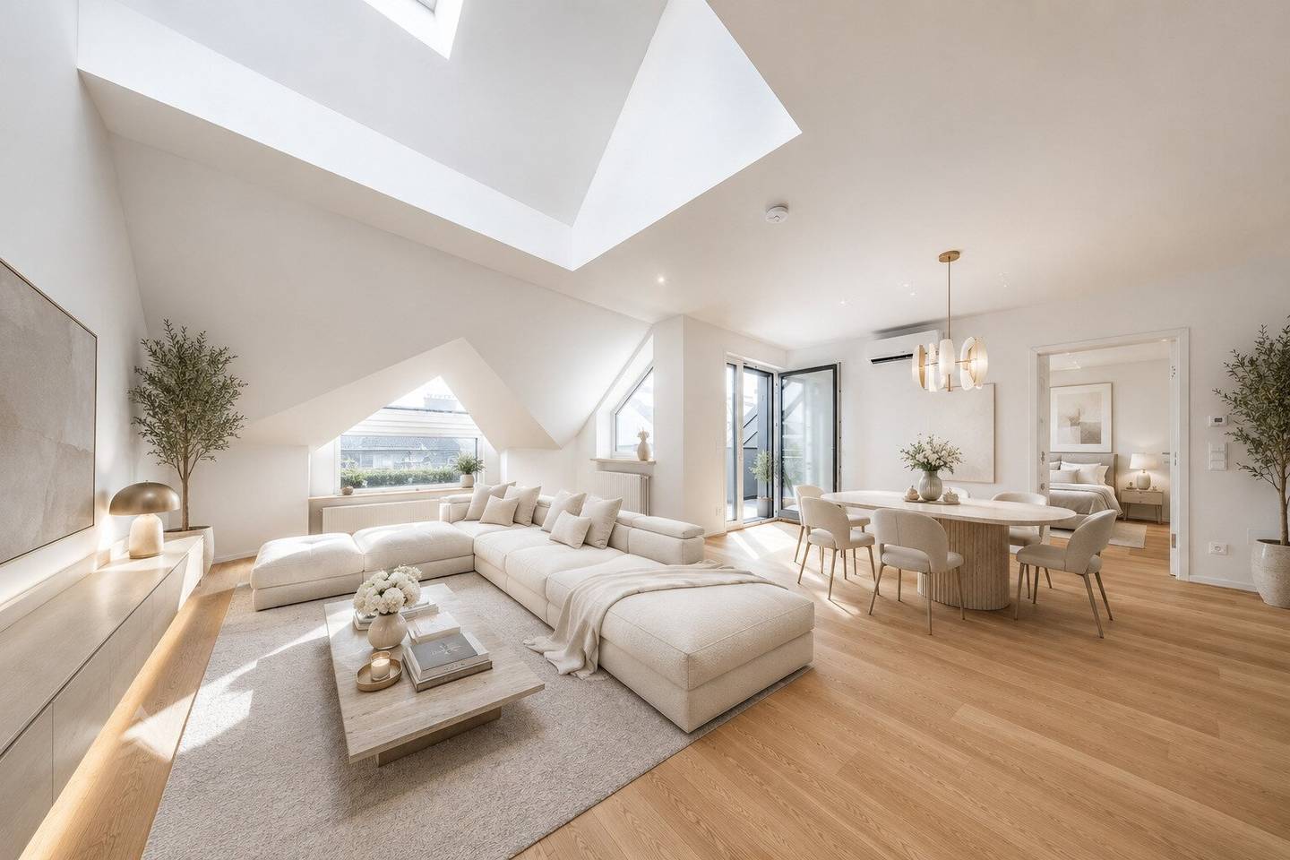 5-Zimmer Maisonette mit Terrassen &amp; Charakter. Wohnen mit Weitblick.