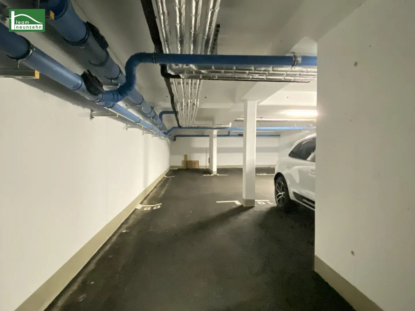 Hervorragende DG-Wohnung mit Terrasse  I  Eigengrund in begehrter Lage  I  Neubau aus 2022  I  U-Bahn U2-Nähe