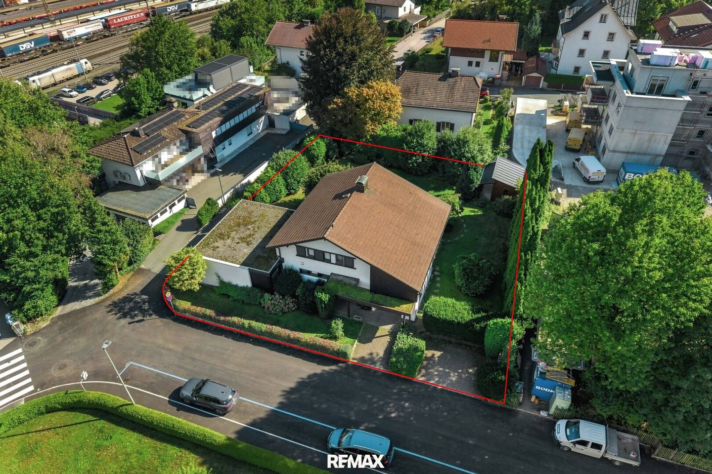 Absolute rarity large plot with existing building and fortress view