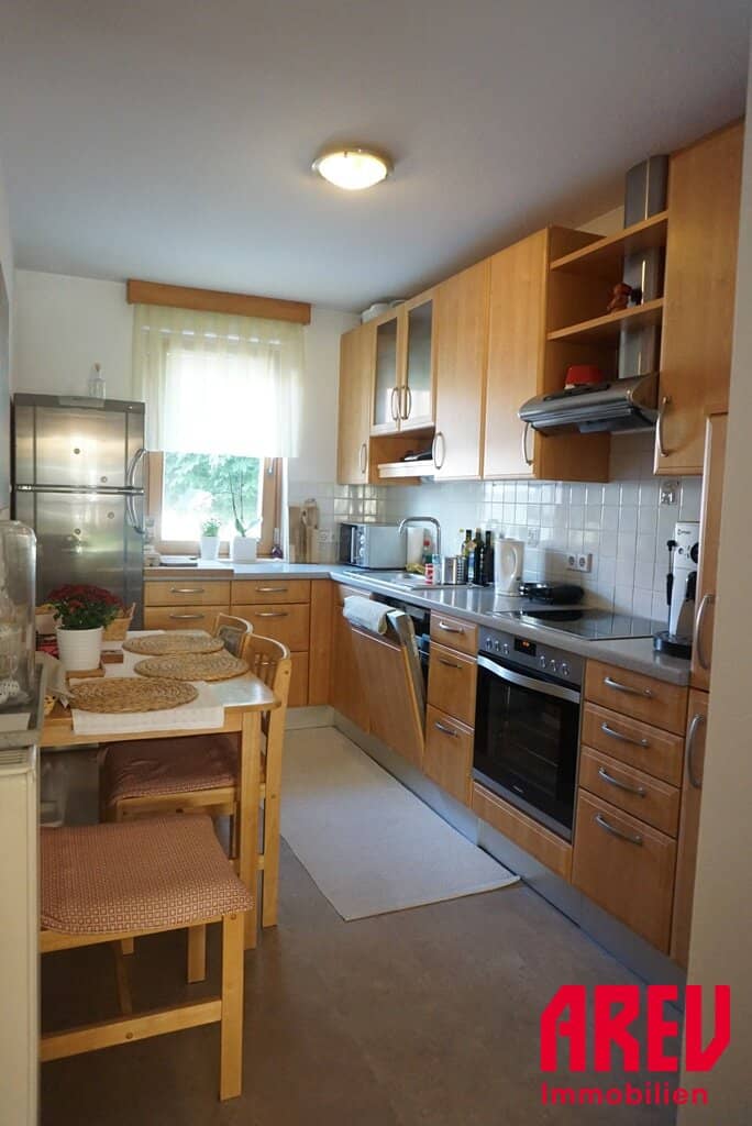 perfectly planned terraced house in a family residential area