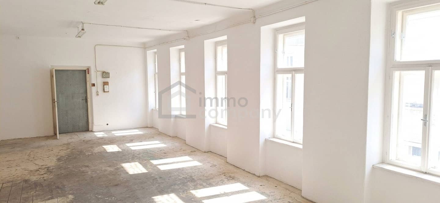 Helles Ateler/Büro/Freizeit-Loft 116m² mit Stellplatz & Grünblick in 1150 Wien