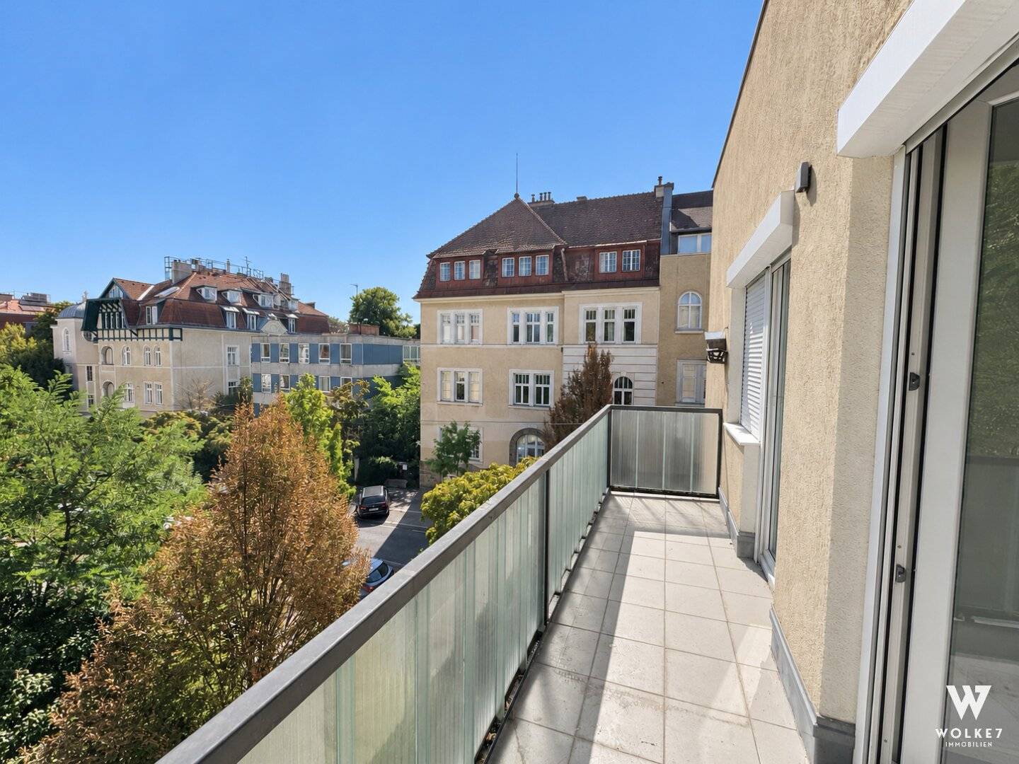 Mitten im Cottageviertel – neuwertige 3-Zimmer-Wohnung + seperate Küche mit Ostbalkon und Grünblick | Nähe Türkenschanzpark | BOKU Wien