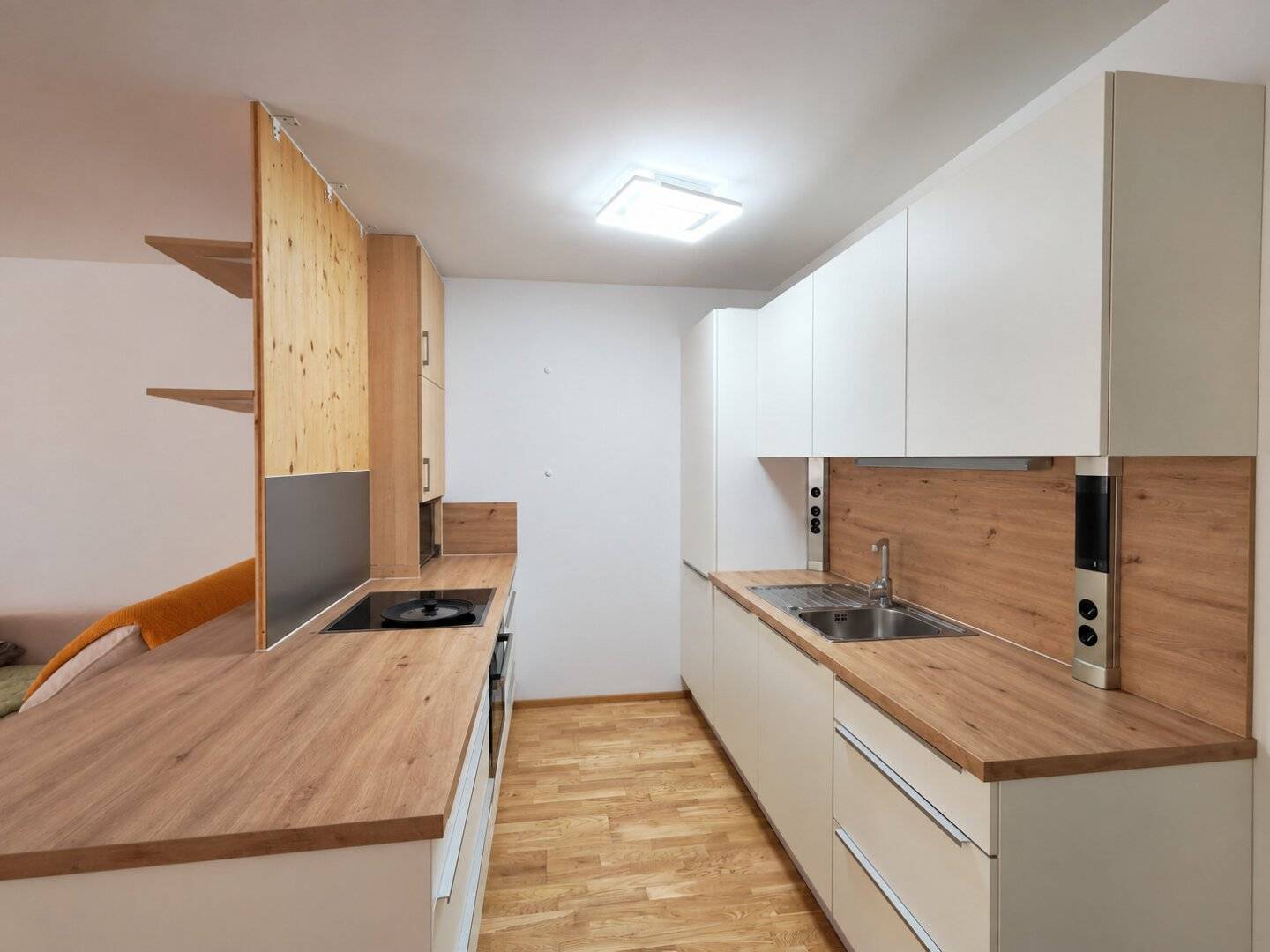 Beautiful 5-room apartment for sale in the 22nd district in Vienna