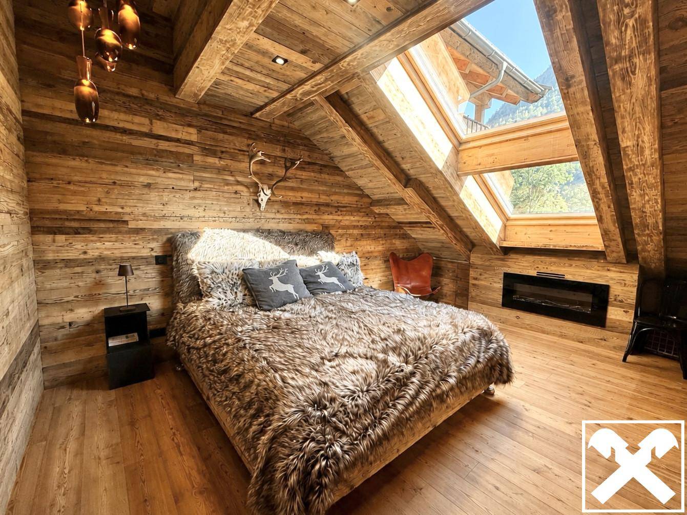 Loftwohnung im Alpenchaletstil modernisiert und möbliert