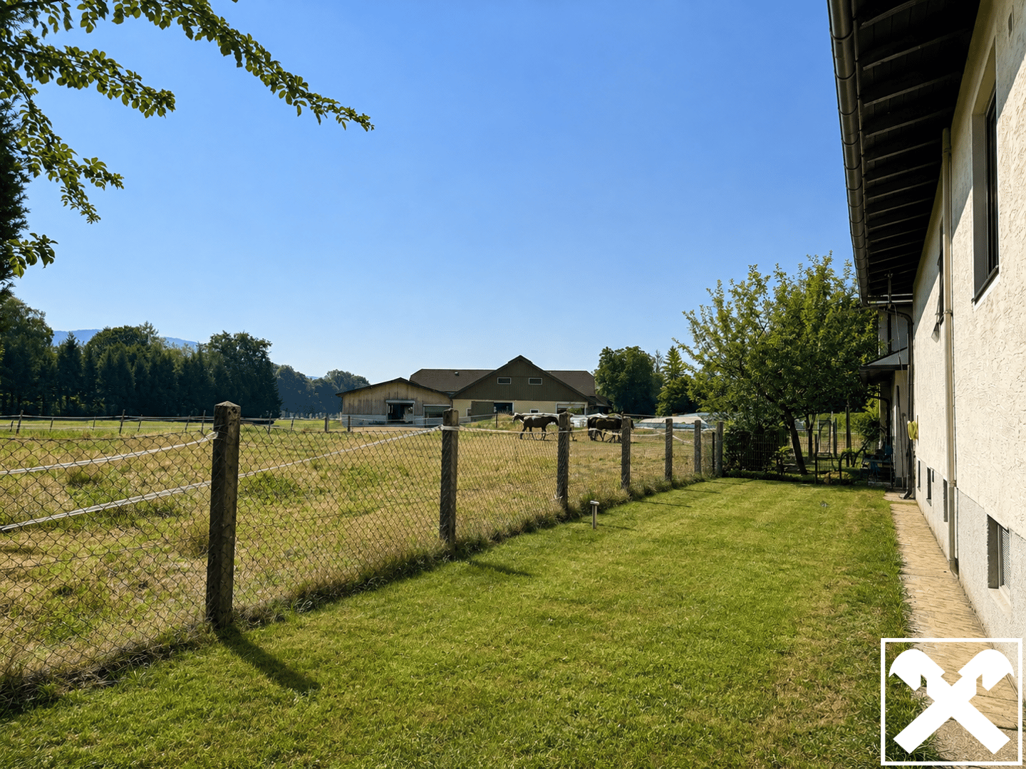 Familienwohnung mit Panoramablick und Grünlage