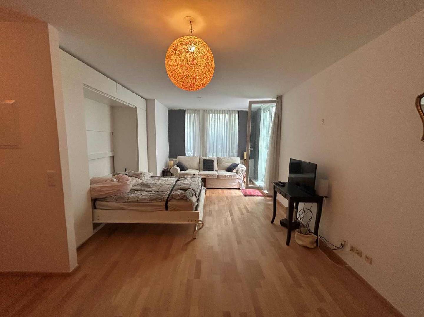Erdgeschosswohnung with sunny garden and terrace