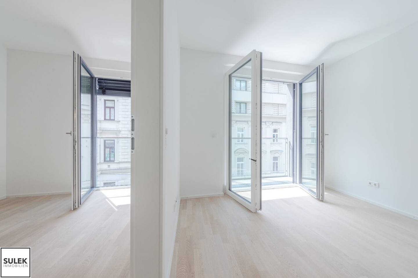 modern 2-room apartment with small loggia in prime location from 01.12.