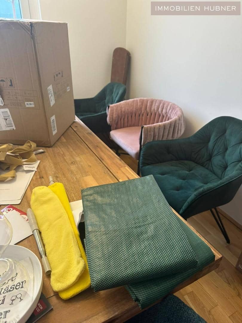 Dachgeschosswohnung mit großer Terrasse nahe Akademiepark