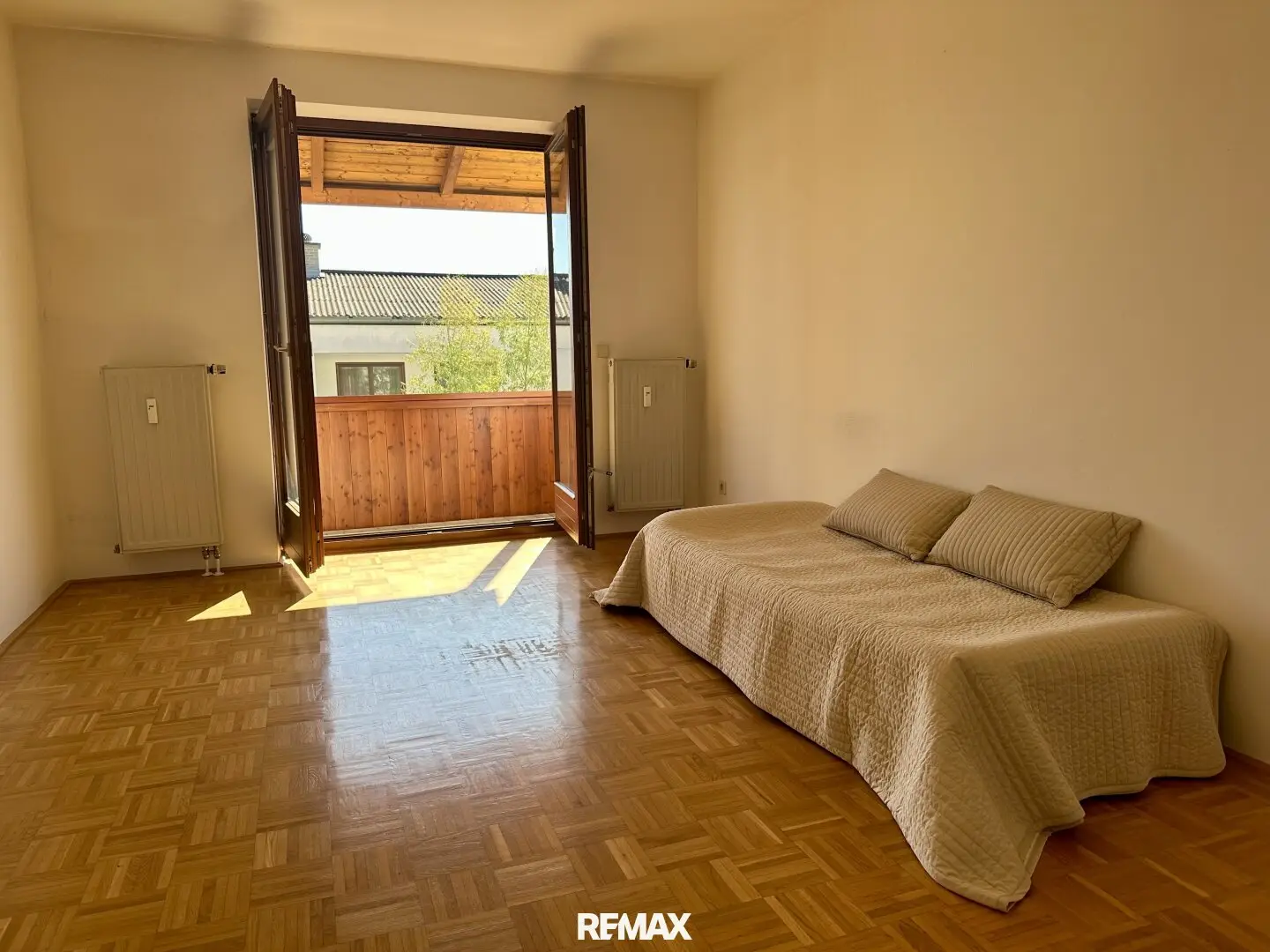 Gepflegte 2-Zimmer-Wohnung im 2. Stock inkl. TG-Parkplatz