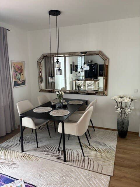 5 room apartment in Enns with balcony and parking space