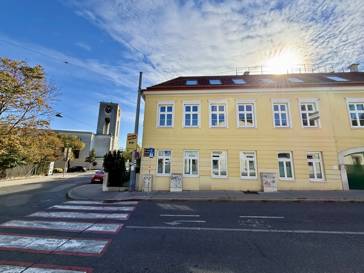 DORNBACH + am Fuße des HEUBERGS + 5 Zimmer + ZWEI Eingänge + Nächst Rupertusplatz!