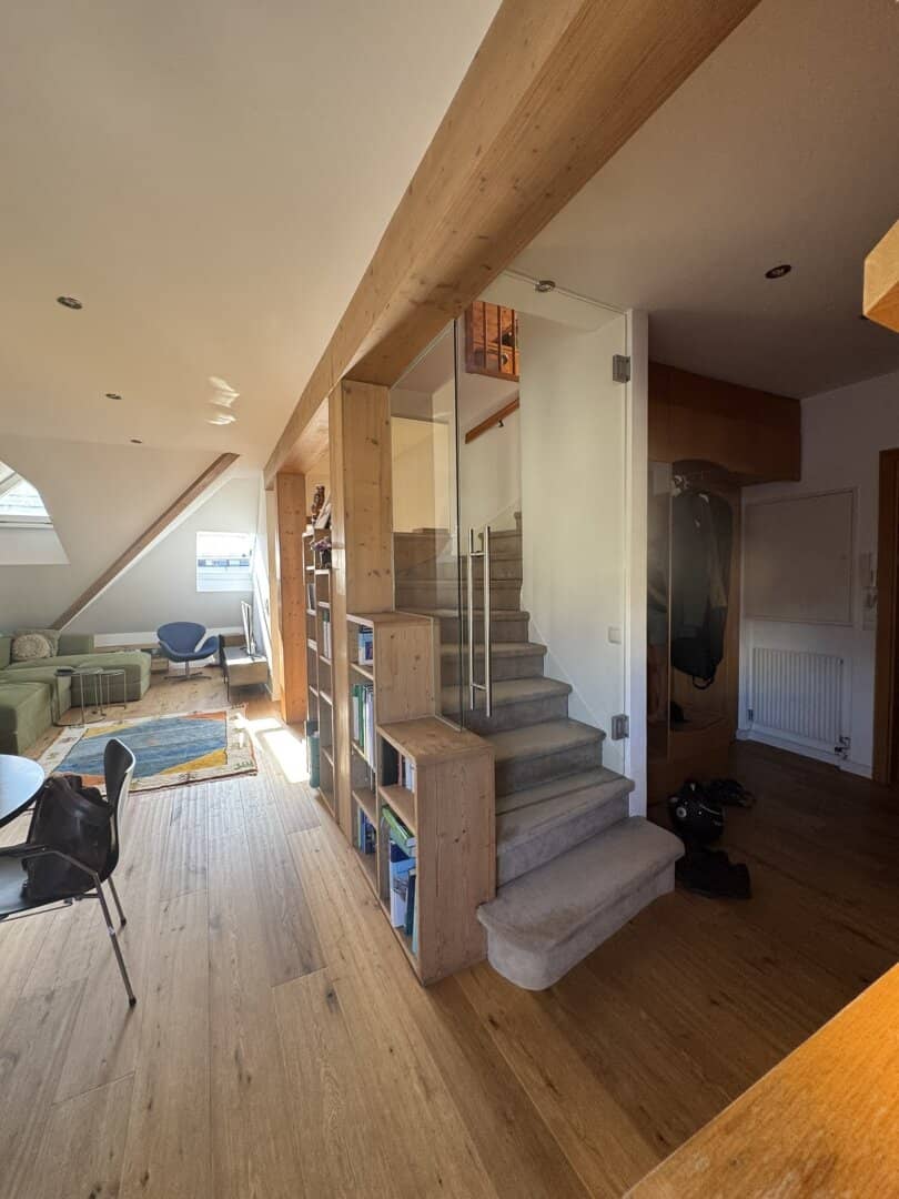 IBK-Wilten: Spacious Attic Maisonette in sought after location | Stylish living above the roofs of Innsbruck