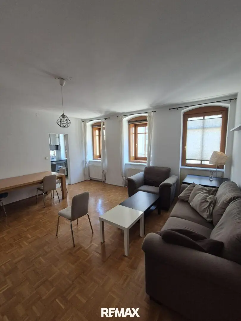 Spacious 3-room apartment in Linz