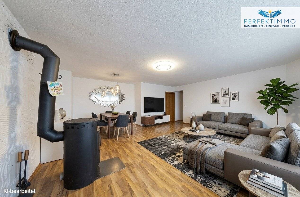 Townhouse with many possibilities