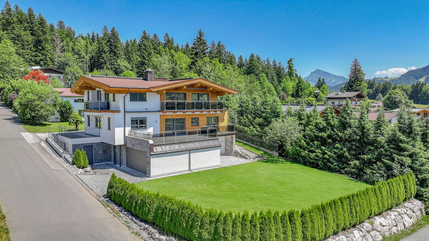 Sunny maisonette apartment with panoramic view of Wilder Kaiser