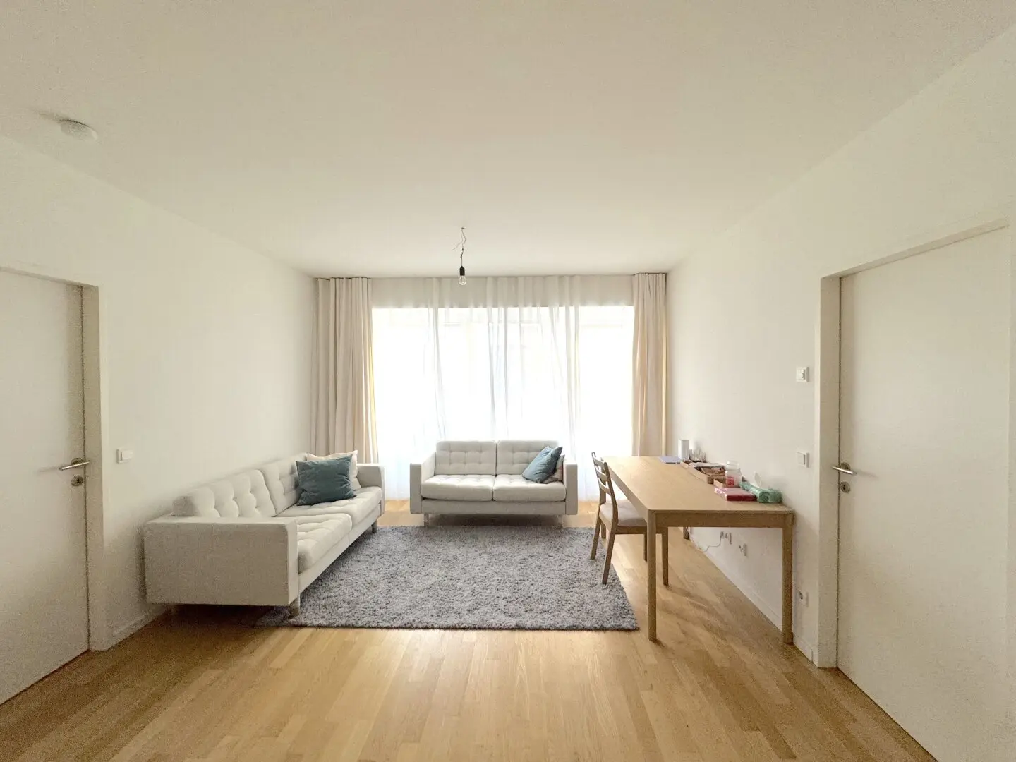 HELLE CITYWOHNUNG NÄHE SCHLOSS BELVEDERE