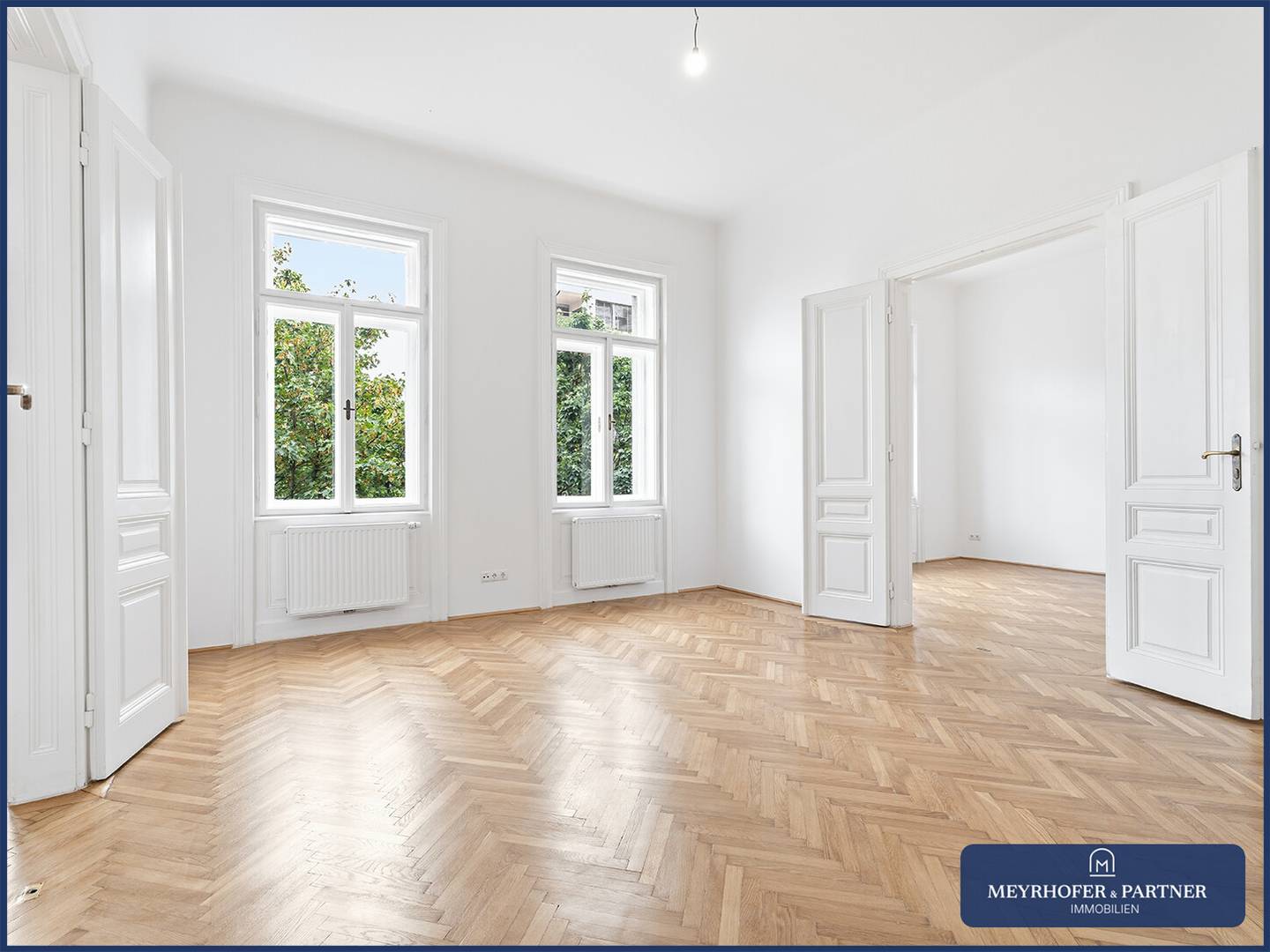 Generalsanierte Altbauwohnung Erstbezug mit Innenhofbalkon