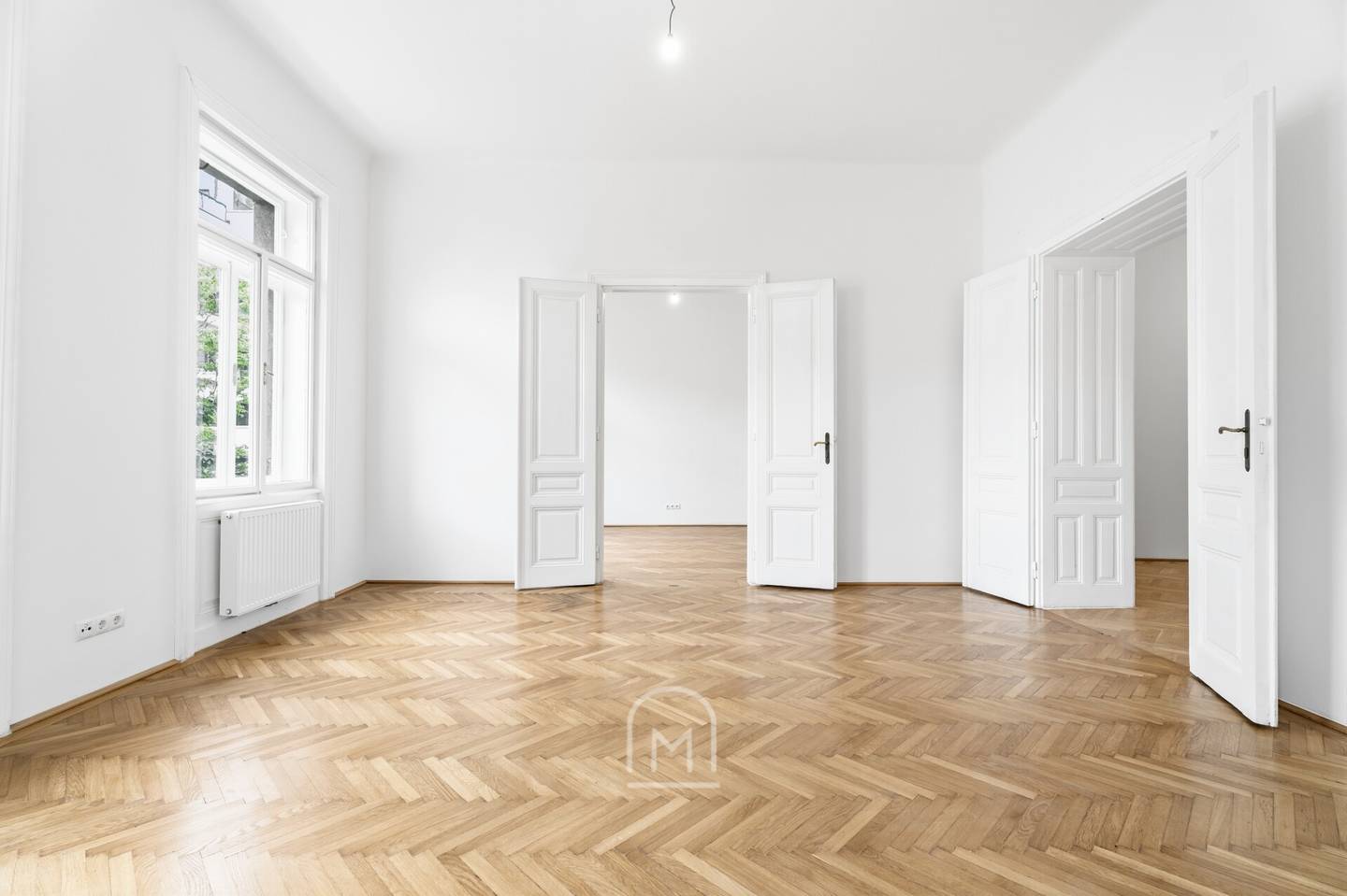 Generalsanierte Altbauwohnung Erstbezug mit Innenhofbalkon