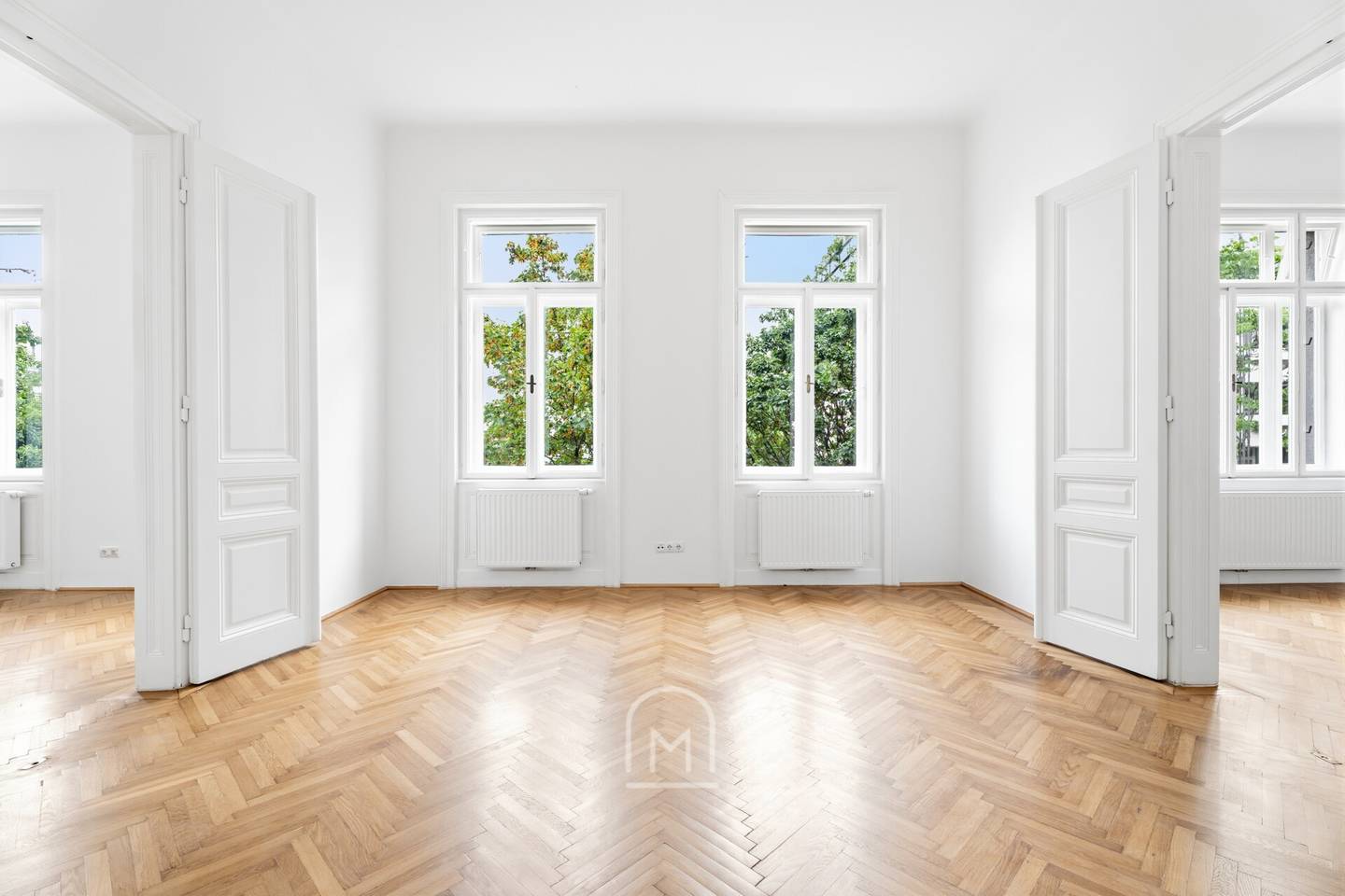 Generalsanierte Altbauwohnung Erstbezug mit Innenhofbalkon