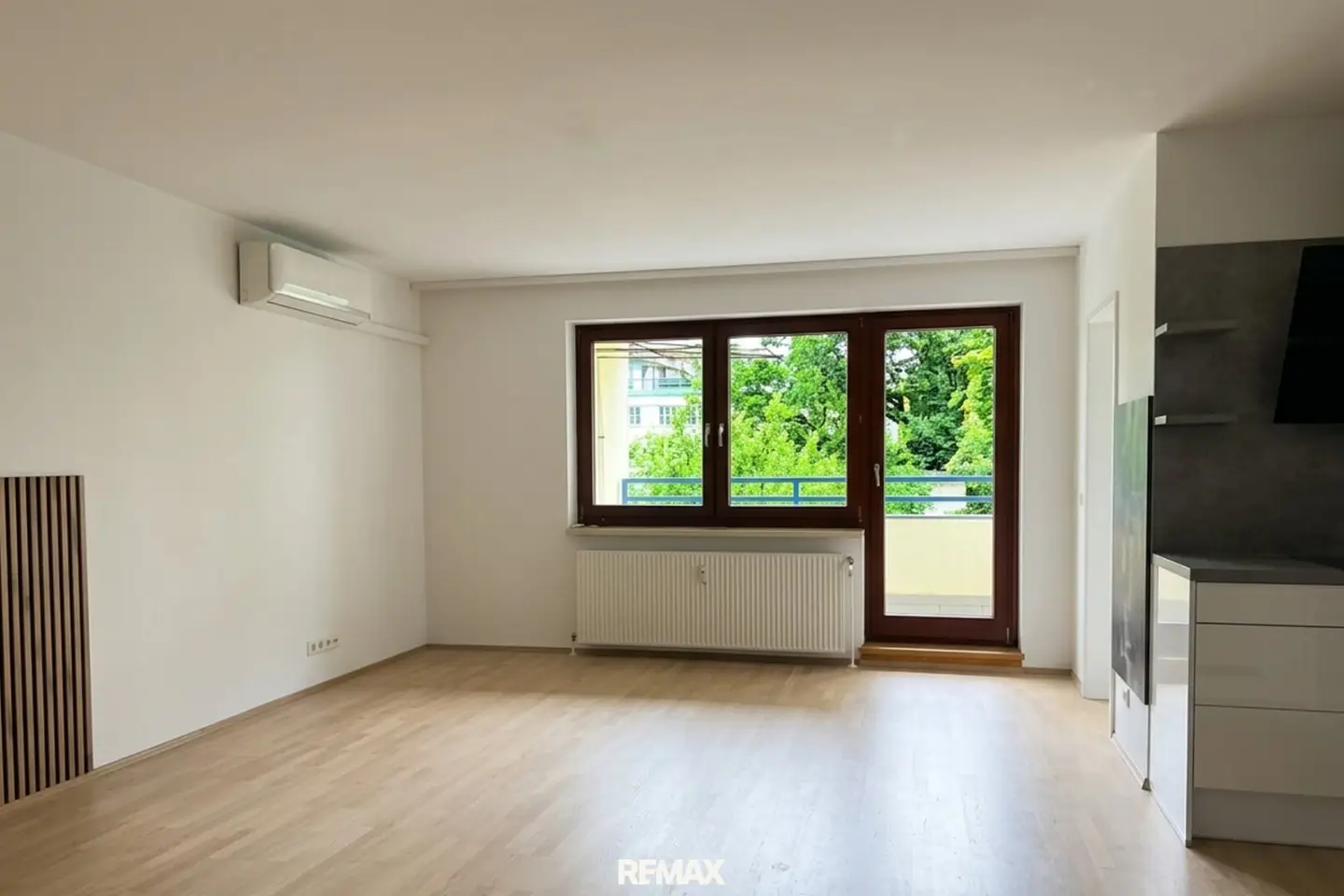 Familienhit – 4 Zimmer – Loggia - Garage