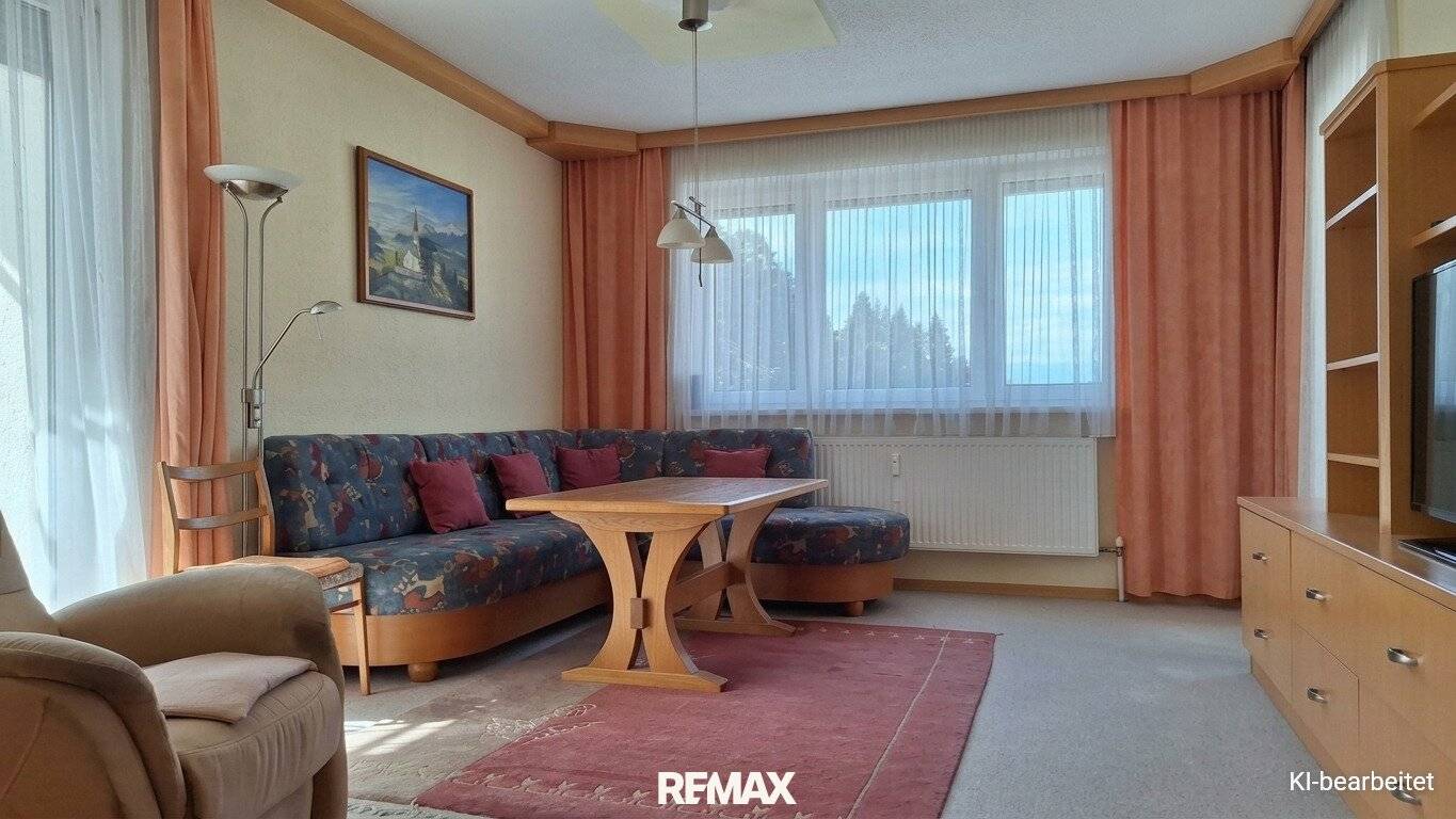 Spacious living – design individually: 4-room apartment with 2 balconies and underground parking space