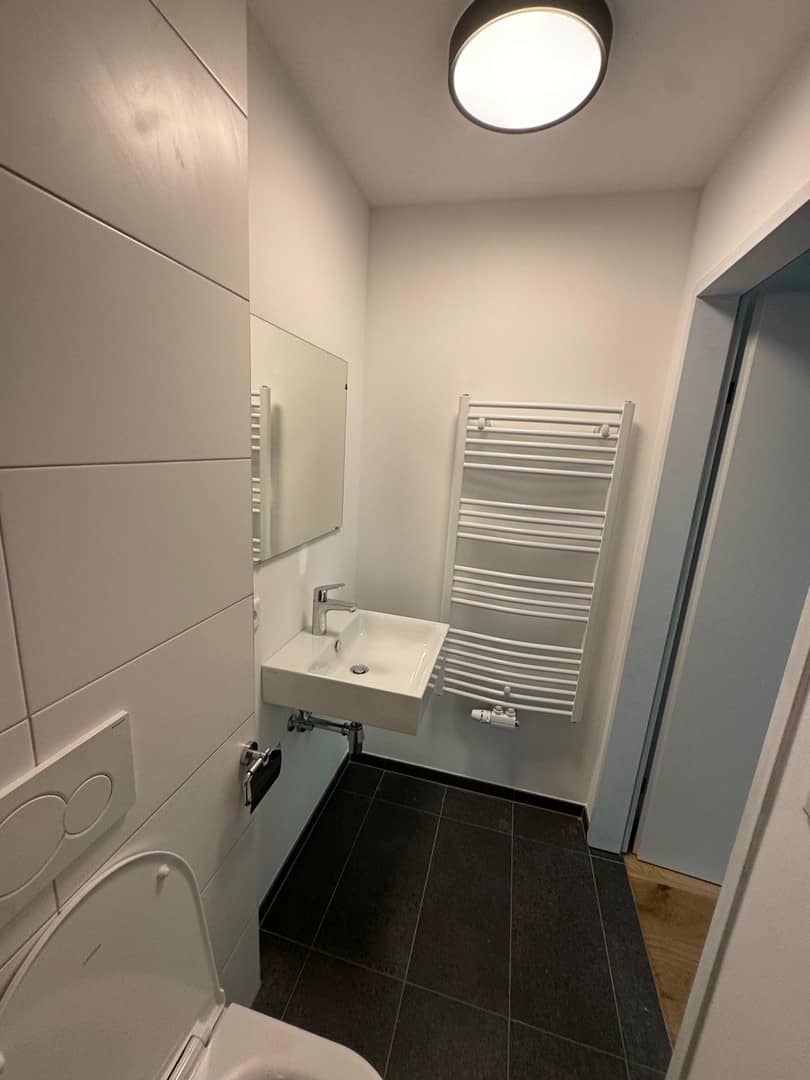 Generalsaniert Wohnung mit Erker und Einbauküche