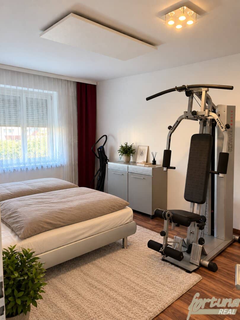 Affordable renovated 3-room apartment with southwest balcony and green view – quiet and close to the center in Bad Radkersburg | Thermal spa nearby