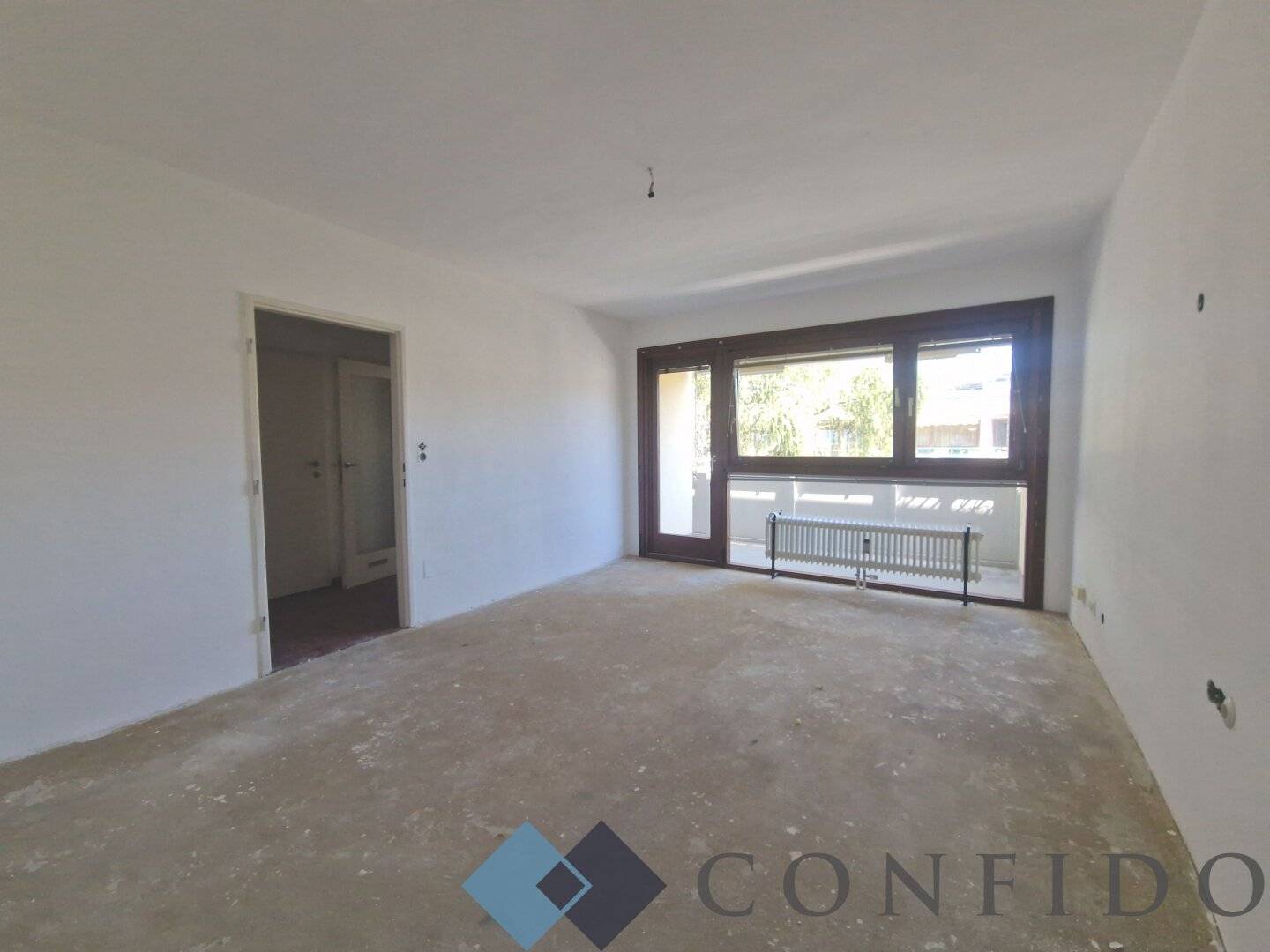 Renovation project 2-room apartment with loggia in 1230 Vienna