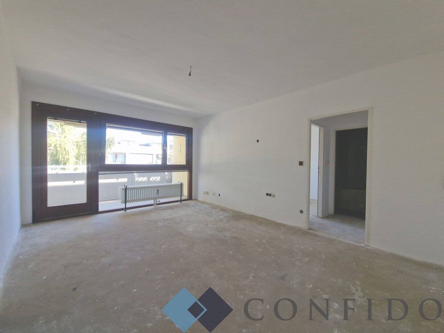 Renovation project 2-room apartment with loggia in 1230 Vienna