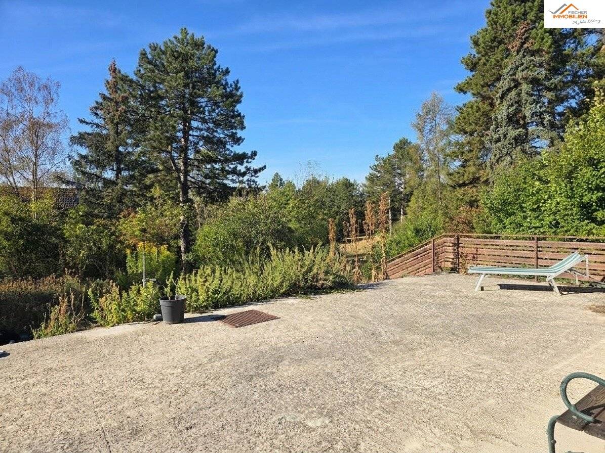 Exklusive Liegenschaft in begehrter Villenlage von Bad Fischau mit 1601m² Grundstück
