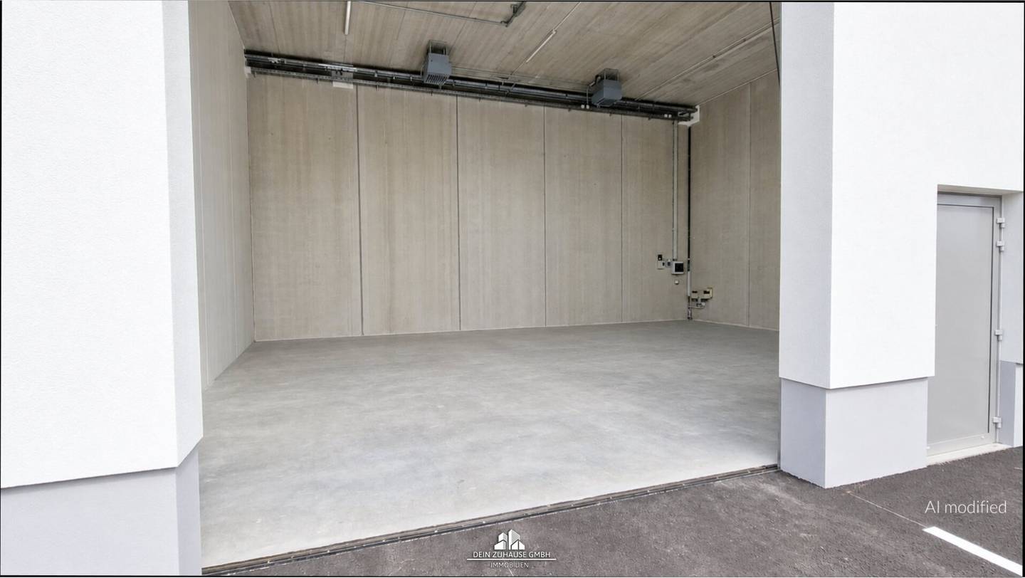DEIN ZUHAUSE presents: Commercial warehouse for rent Top 2c