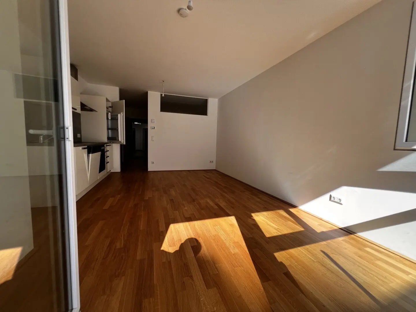 Charming 1-room attic apartment with 2 terraces in 1220 Vienna – only € 814.95 rent!