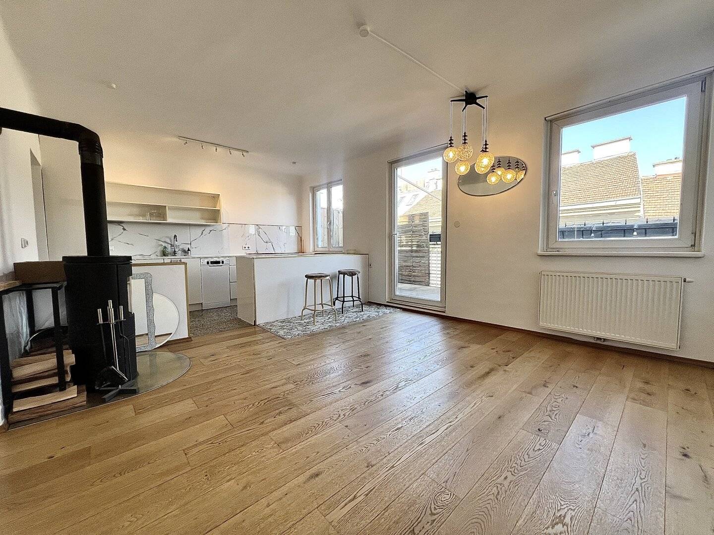 Dreamlike 90m² attic apartment with terrace in 1050 Vienna
