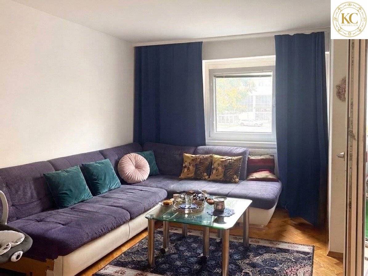 Hübsche 2-Zimmer-Wohnung mit verglaster Loggia in ruhiger Lage