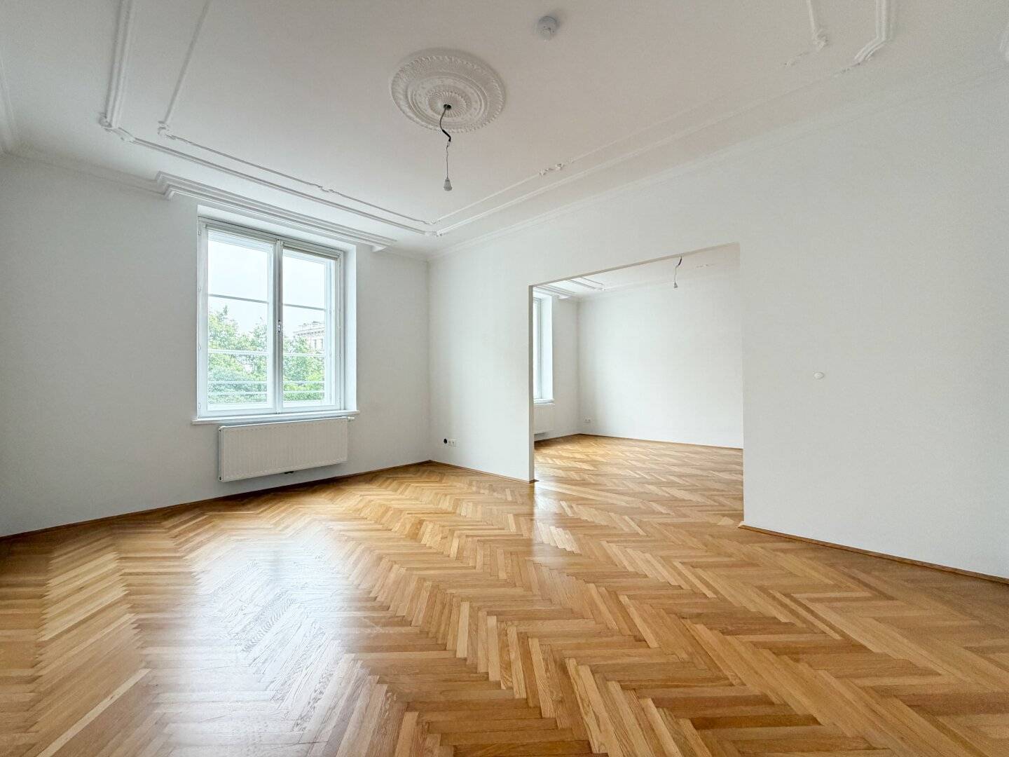 „Altbaucharme trifft Moderne“ - Dr.-Karl-Lueger-Platz - 3,5 Zimmer Wohnung