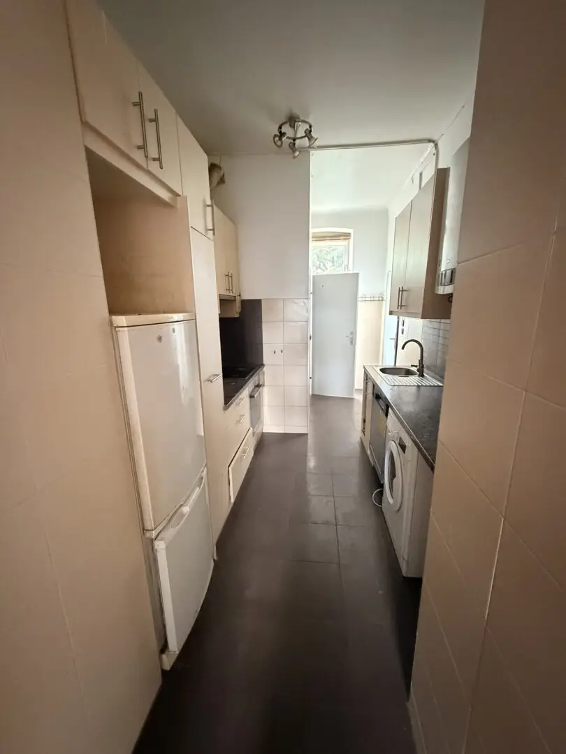 Sanierungsbedürftige 2 Zimmer Wohnung in zentraler Lage des 10. Bezirkes