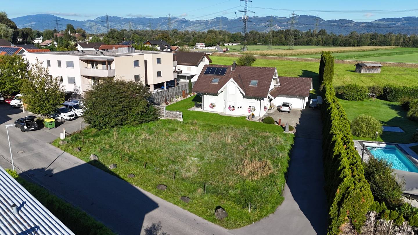 Sonniges Baugrundstück mit Südostausrichtung in Hohenems