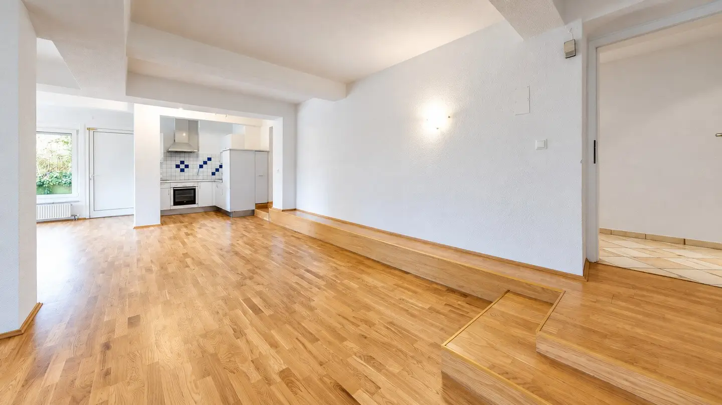 Großzügige 3,5-Zimmer-Mietwohnung in Pörtschach – Seeblick &amp; nutzbare Außenbereiche