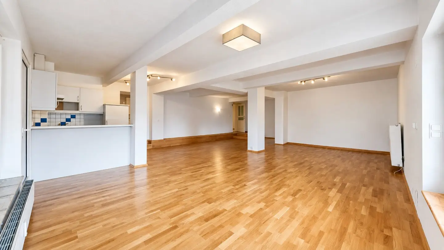 Großzügige 3,5-Zimmer-Mietwohnung in Pörtschach – Seeblick &amp; nutzbare Außenbereiche