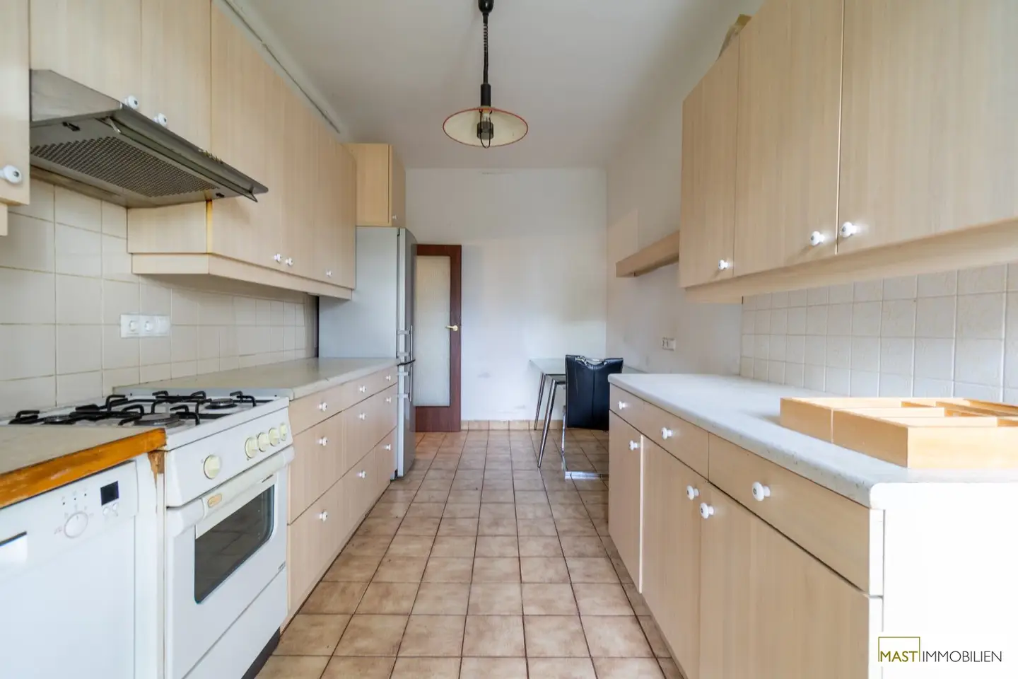 2-room apartment with balcony and great potential for redesign in an absolute quiet location