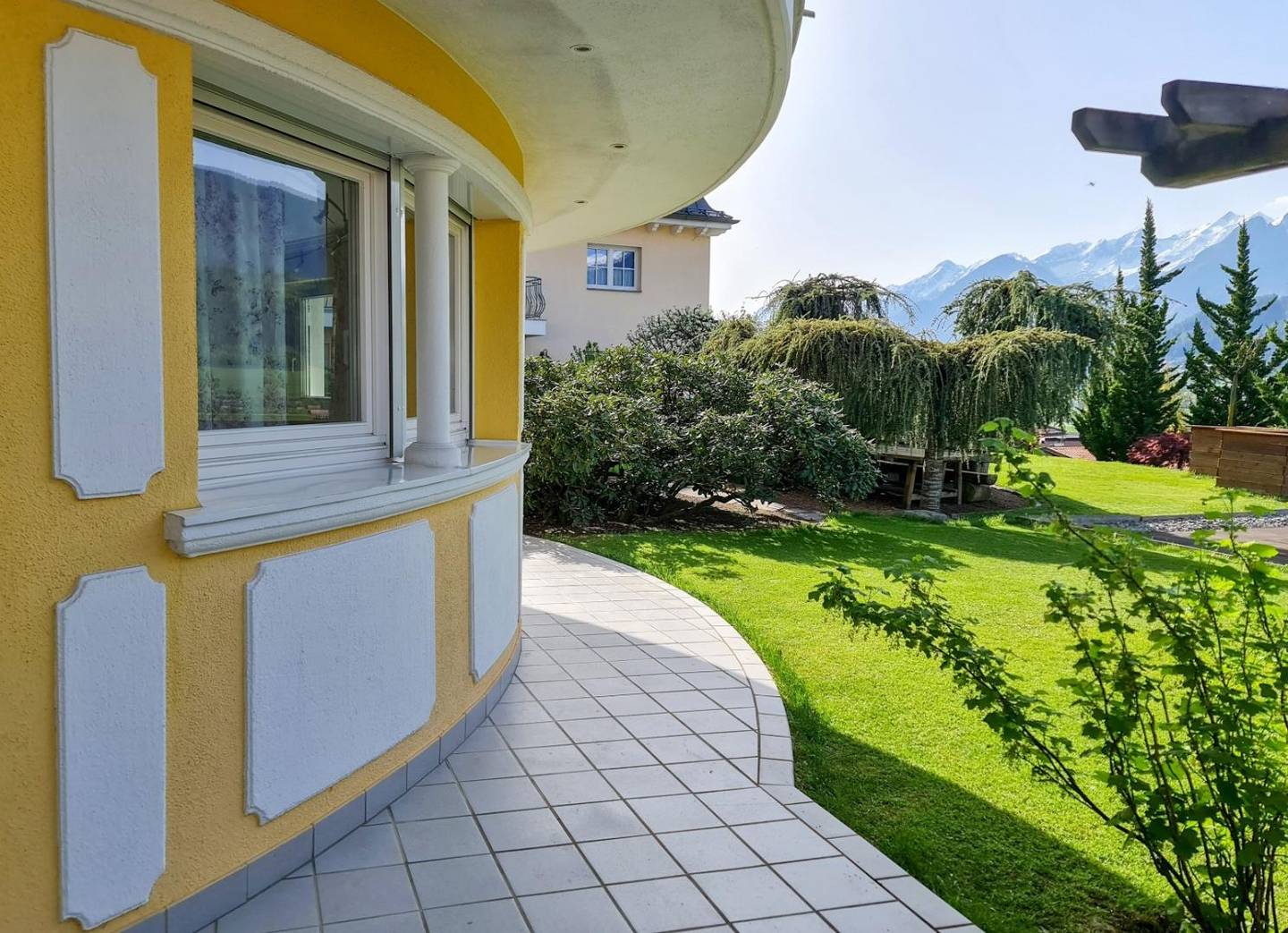 Sonnige Loftwohnung am Waldrand mit Terrasse